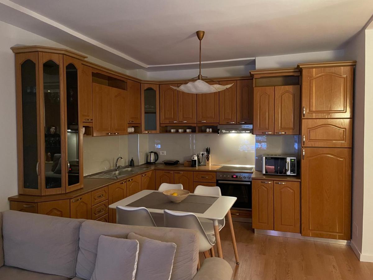 Proper Apartment 1 Tirana Exterior photo